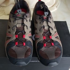 Men's shoes